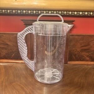 Retired Pampered Chef Quick Stir Pitcher 2 Qt Clear Dots Mixing Pitcher Made USA